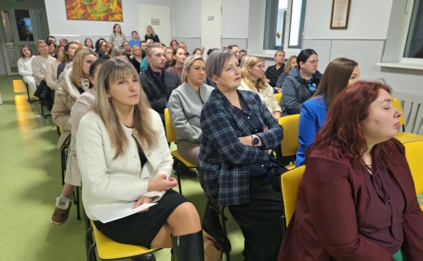 Bendruomenės sueiga „Gimnazija 2025-2026 m. m.: aktualijos ir naujienos“